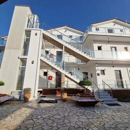 Pettas Apartament